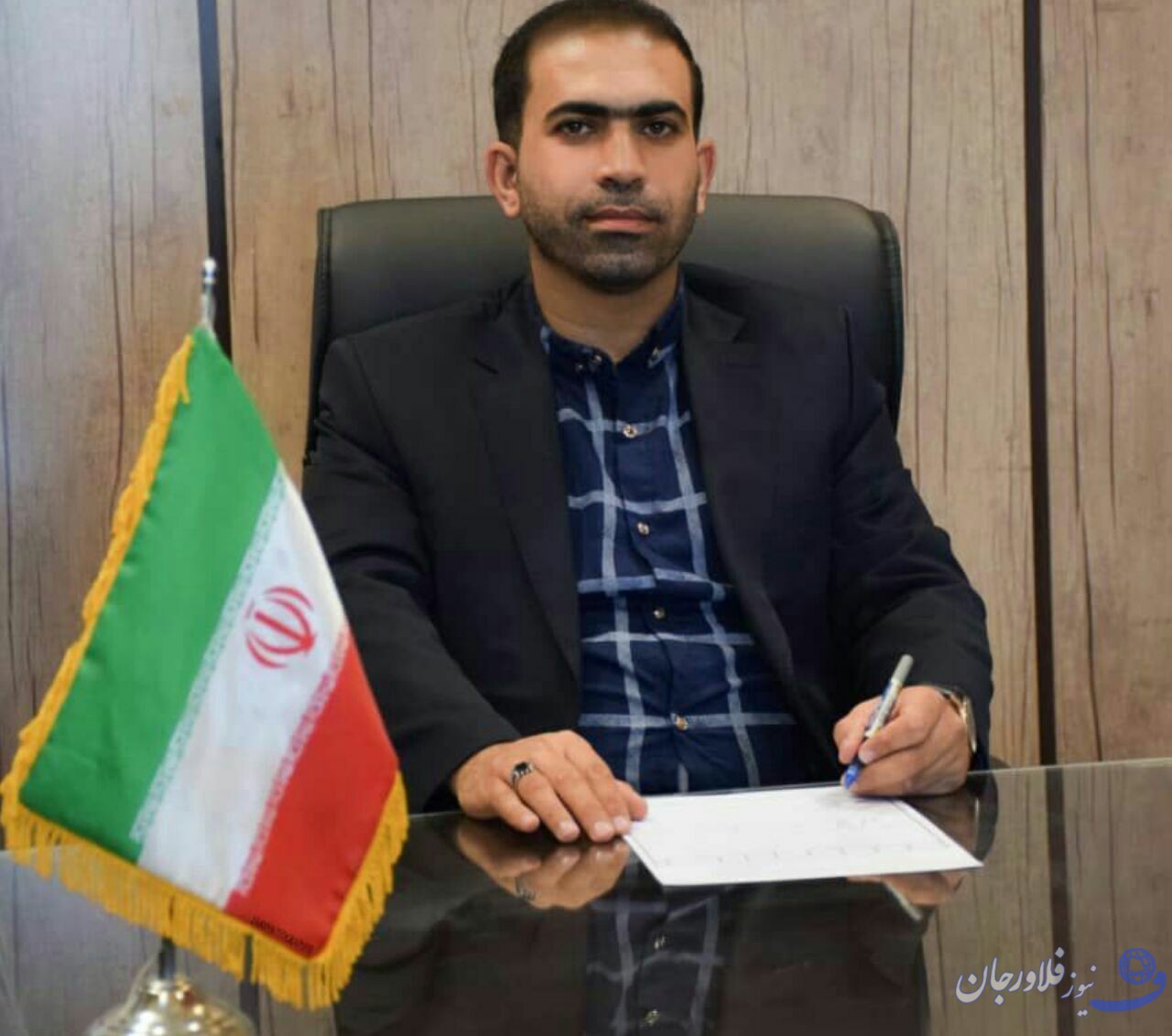 مجتبی اکبری عضو شورای شهر پیربکران استعفا داد