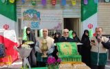 دلهای دانش آموزان فلاورجانی با پرچم متبرک رضوی زائر مشهد شد