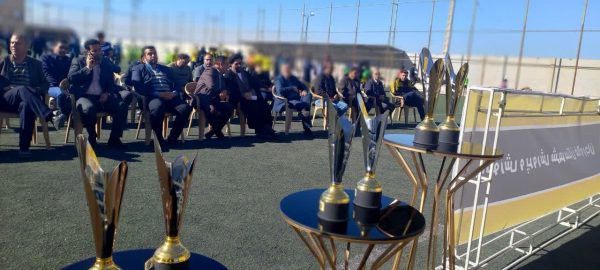 مراسم اختتامیه مسابقات فوتبال دانش آموزی شهرستان فلاورجان