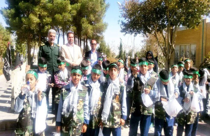 برگزاری اردوی فرهنگی تربیتی "فرمانده دل‌ها" با حضور دانش آموزان فلاورجانی