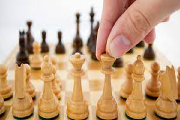نتایج مسابقات شطرنج دانش آموزان دختر در سالن شهدای آموزش و پرورش فلاورجان