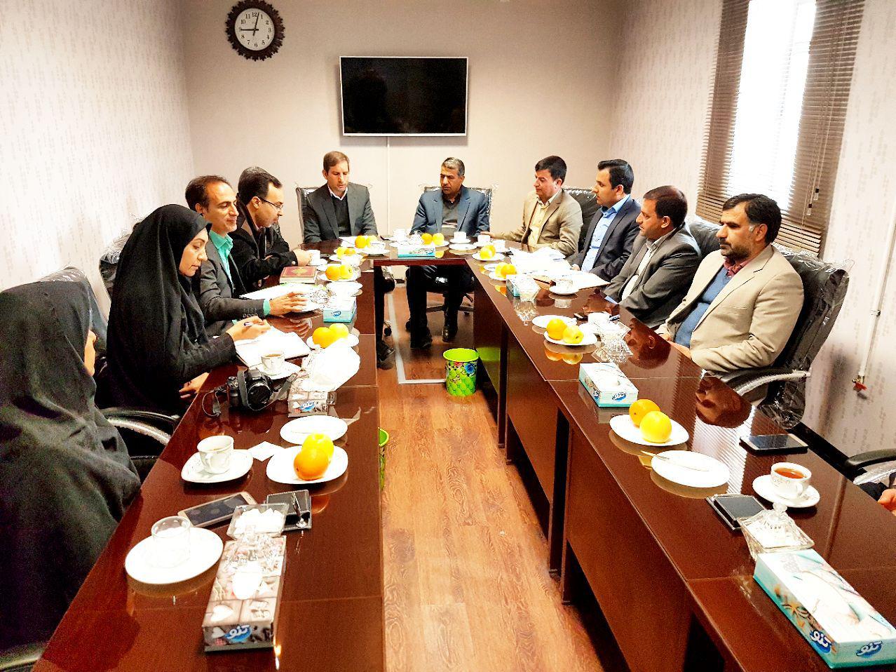 جلسه شورای آموزش و پرورش شهرستان فلاورجان در ایمانشهر برگزار شد