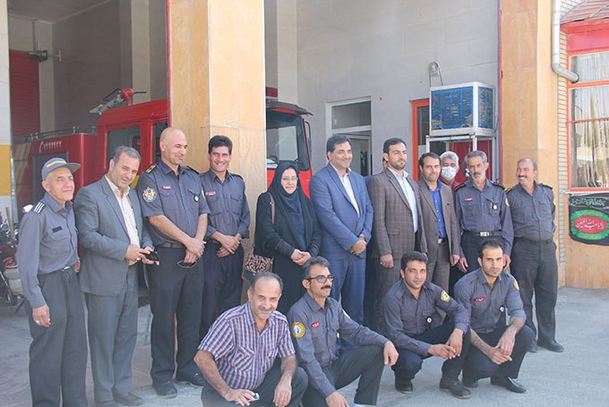 دیدار شهردار و اعضای شورای اسلامی شهر فلاورجان با کارکنان آتش نشانی