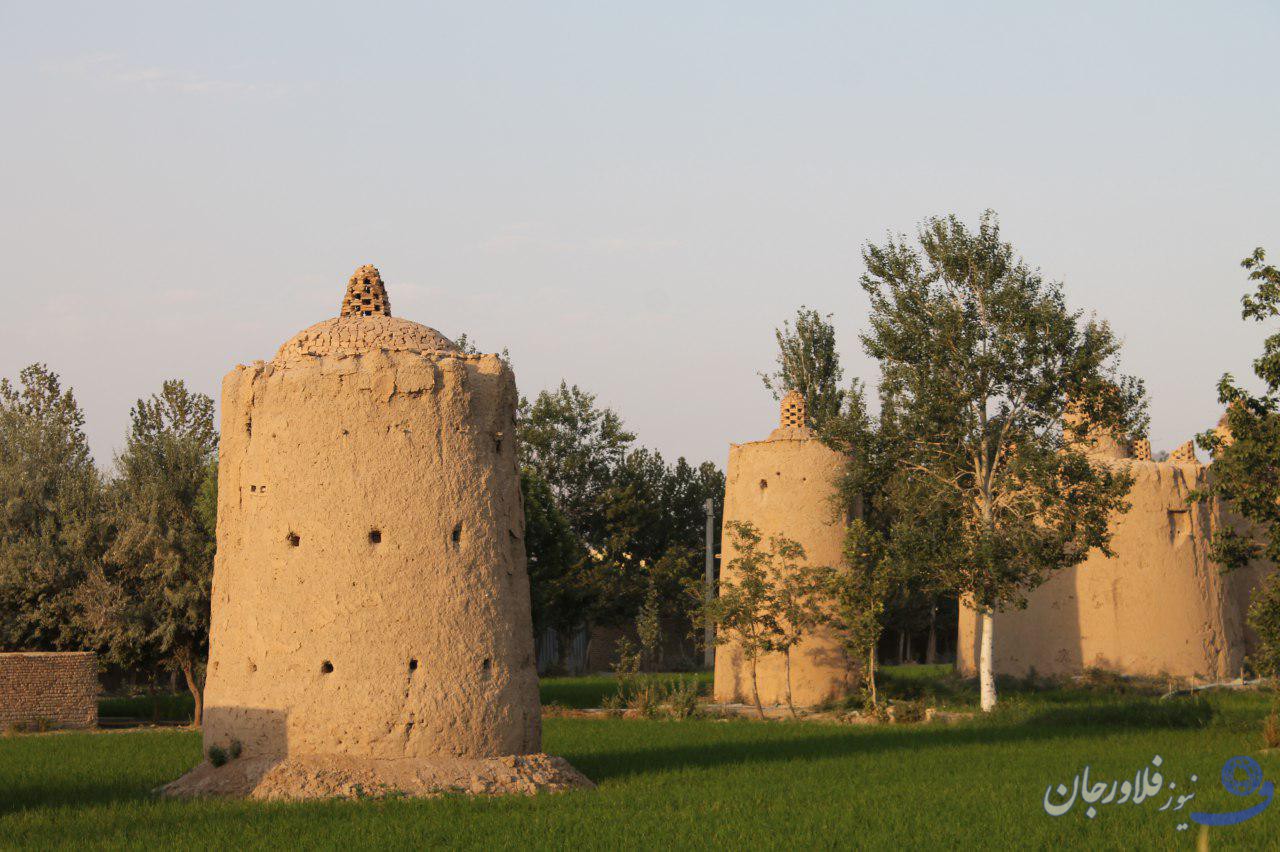 برنامه ریزی استقبال از گردشگران در اردیبهشت ماه  در روستای تاریخی هویه