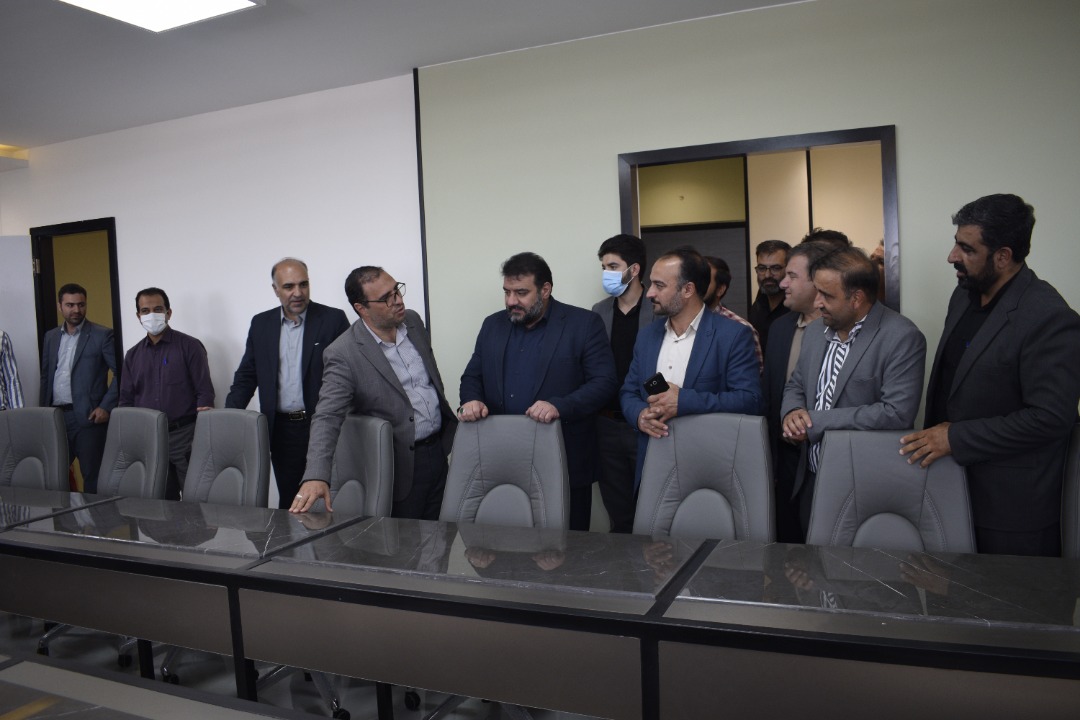 تصاویر:افتتاح سالن اجتماعات و جلسات شرکت تعاونی دهیاری های بخش مرکزی شهرستان فلاورجان - تصویر