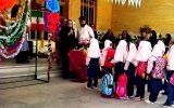جشن شکوفه ها برای کلاس اولی ها در شهرستان فلاورجان برگزار شد