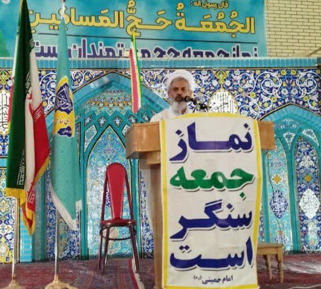 امام جمعه فلاورجان: کنترل قیمت‌ها، راه واقعی ایجاد نشاط در جامعه است . - تصویر