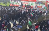 فریاد مرگ بر آمریکا و مرگ بر اسرائیل در میدان نقش جهان