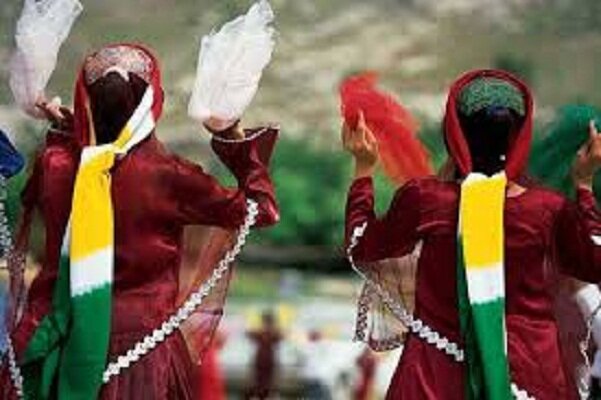 پوشش رنگارنگ و معنوی اقوام اصفهان تلفیقی از تاریخ و نجابت