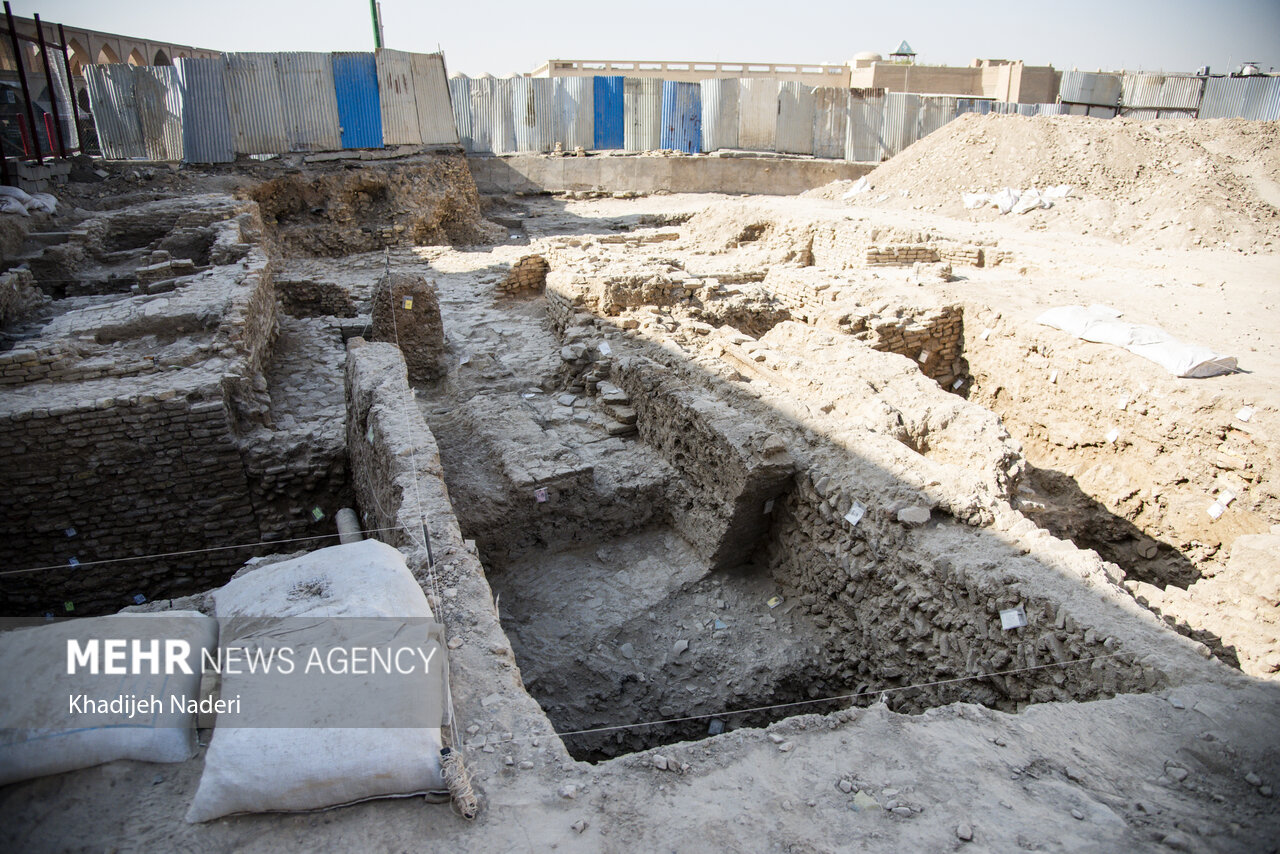 باران تهدیدی جدی برای بقایای محوطه ای تاریخی؛ «سقف موقت» نیاز فوری است