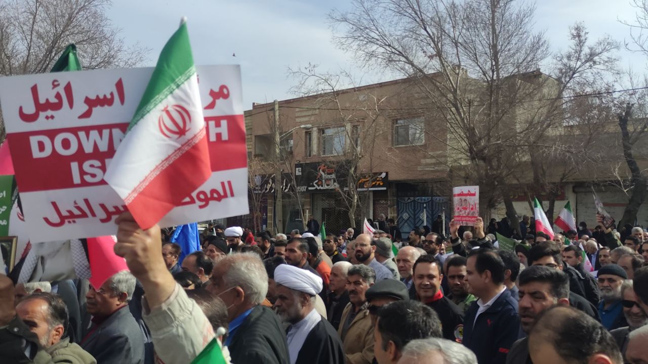 ۲۲بهمن تماشایی در فلاورجان - تصویر