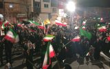 مردم فریدن با وجود سرمای هوا میدان داری می‌کنند