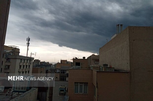 حناچی: شهرهایی ساختهایم که در برابر مخاطرات تاب نمیآورند
