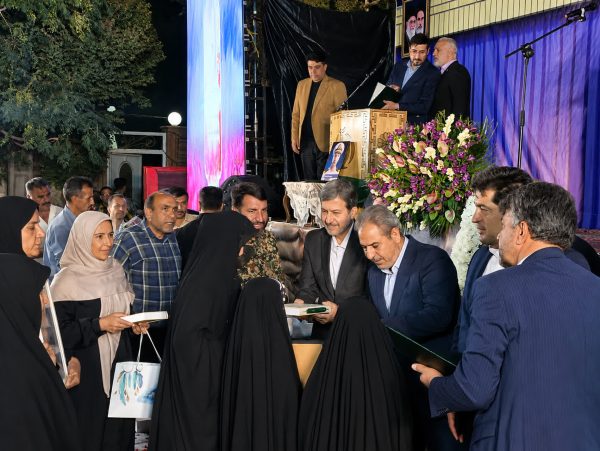 یادواره شهدای خط‌شکن فلاورجان و ۵۸ شهید زازران برگزار شد